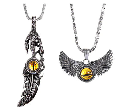 Vintage Style Feather Pendant Necklace