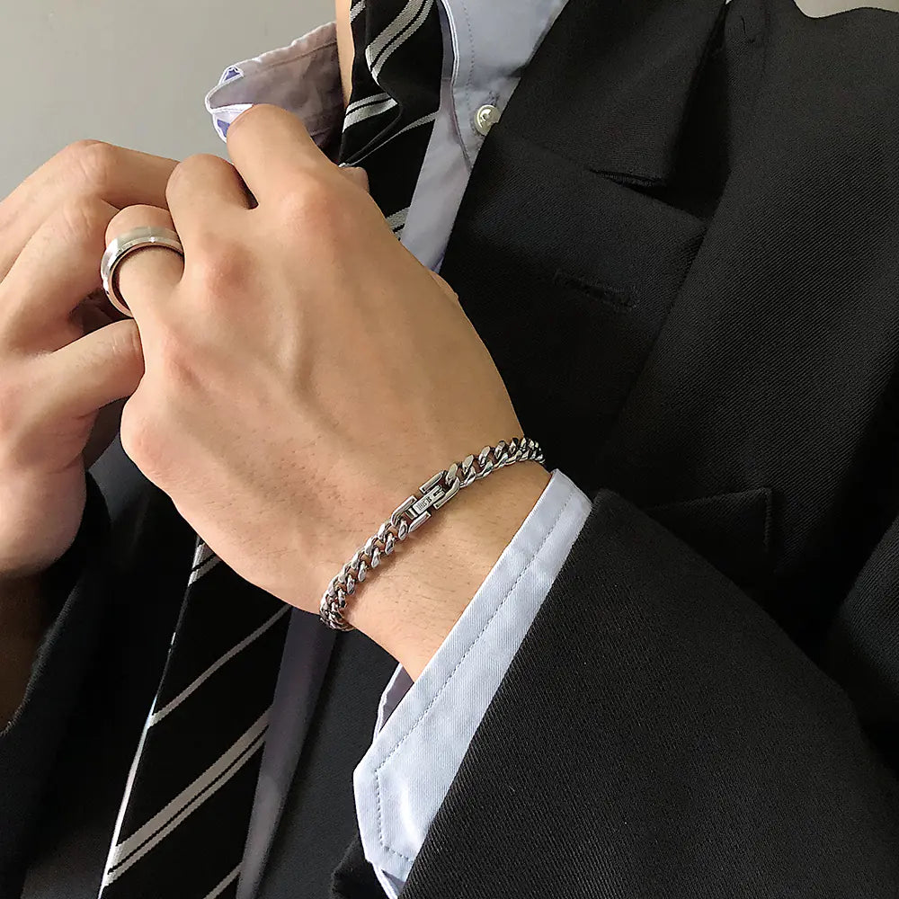 Cuban Bracelet with Simple and Cool Design