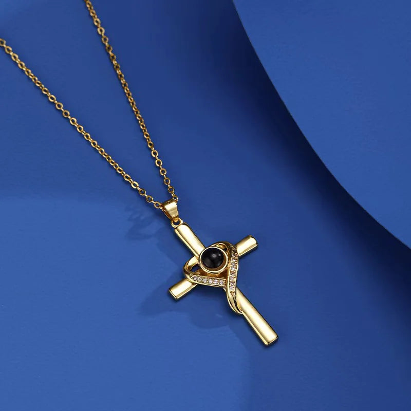 Projection Heart Necklace